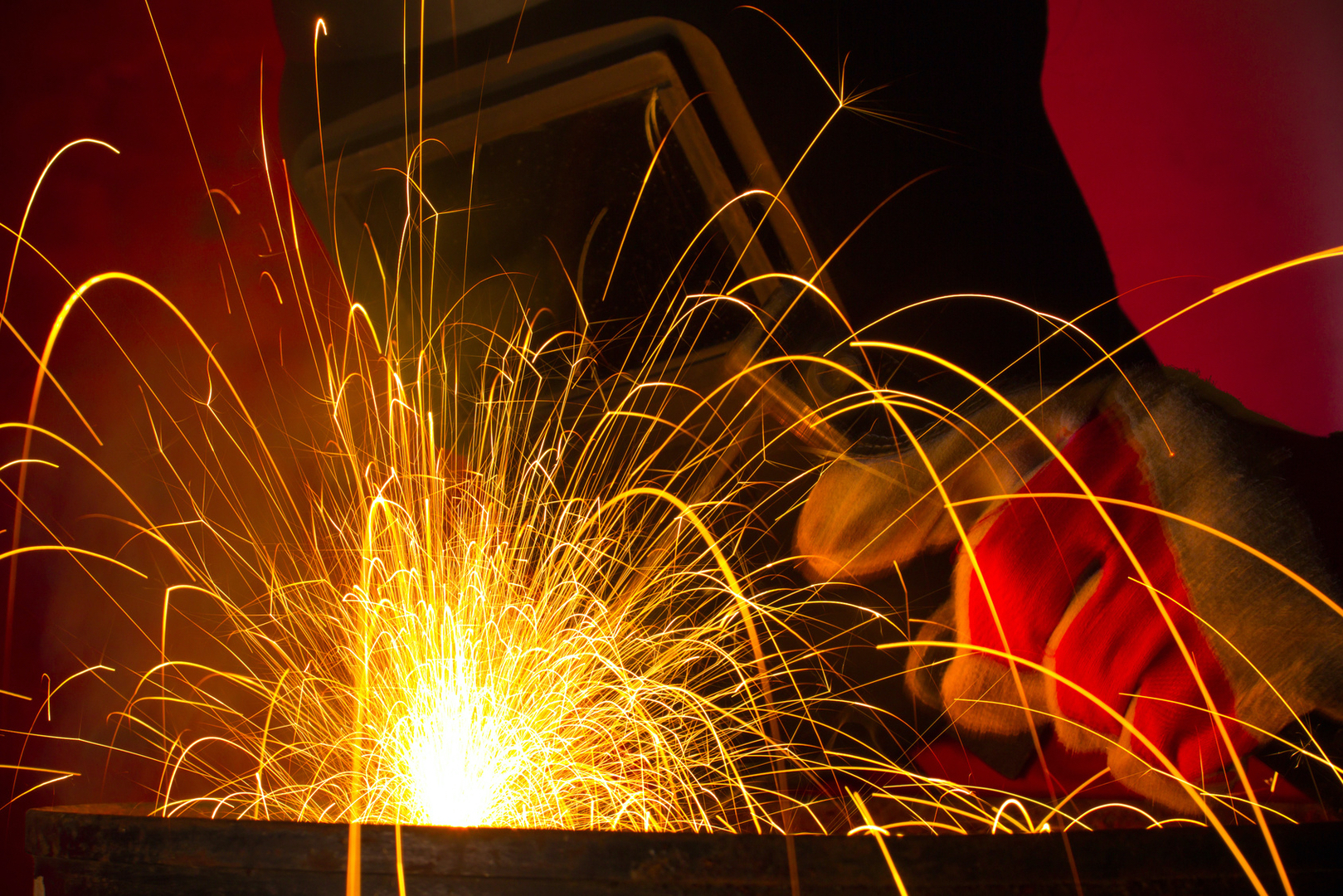 Welding Stainless Steel to Mild Steel: The Right Way — American Welding